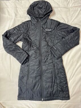 Columbia Women's Small Black Hooded Long Quilted Puffer Coat